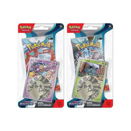 Pokémon Scarlet & Violet Paradox Rift Checklane Blister z 1 booster paketom, promo kartico Pineco ali Sinistea ter Pikachu kovanec.
